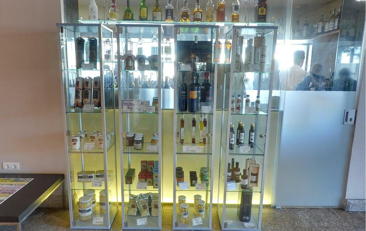 Hotel Moya 纳瓦尔莫拉尔德拉马塔 外观 照片