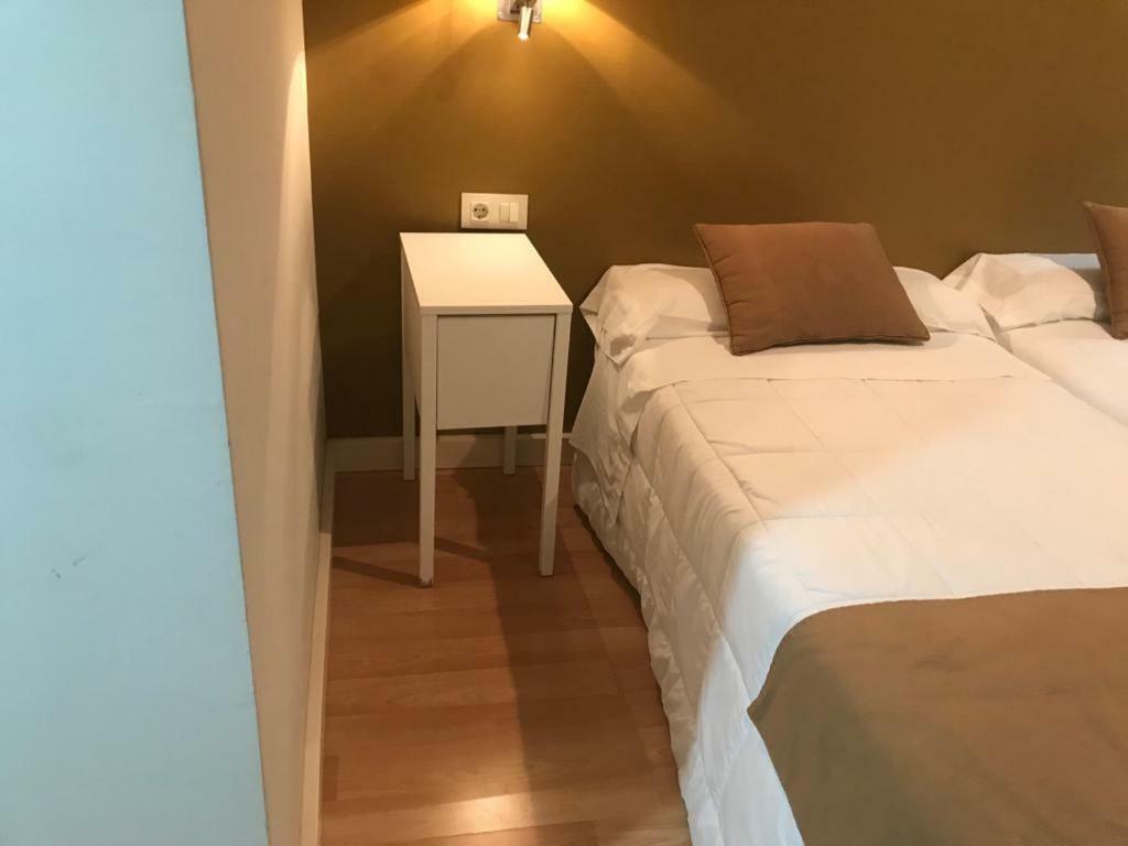 Hotel Moya 纳瓦尔莫拉尔德拉马塔 外观 照片