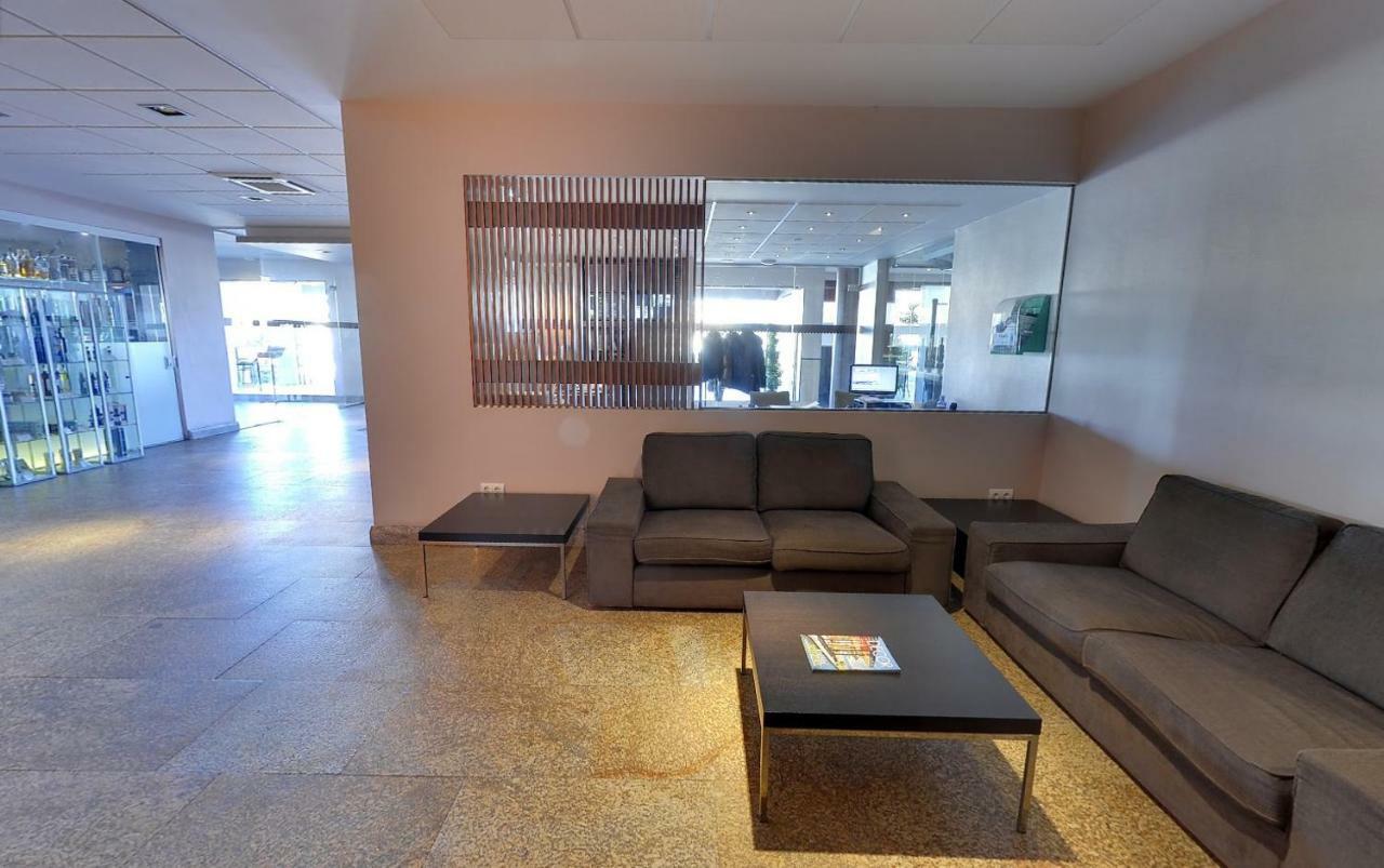 Hotel Moya 纳瓦尔莫拉尔德拉马塔 外观 照片