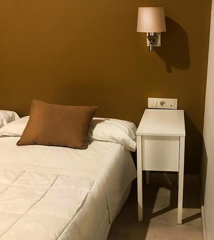Hotel Moya 纳瓦尔莫拉尔德拉马塔 外观 照片